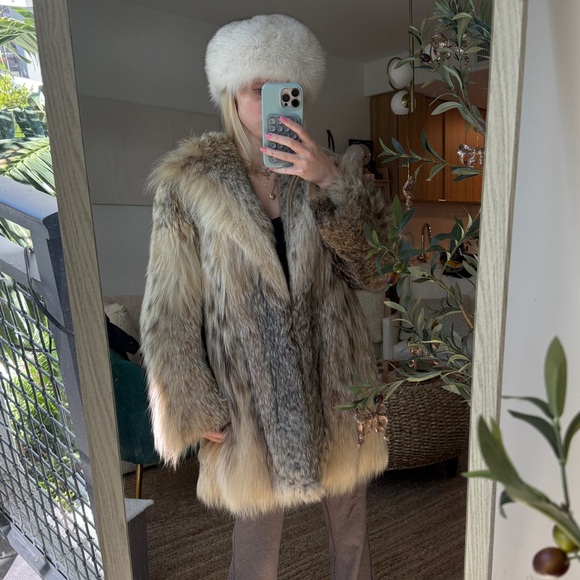 RARE Vintage 100% Lynx Fur Coat Real fur Luxury Jacket apres ski vibes - Picture 8 of 17
